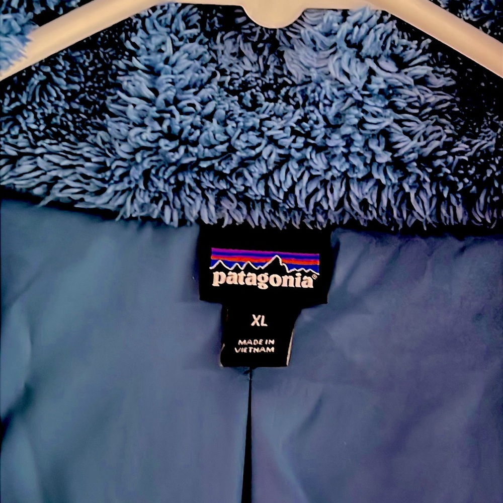 Patagonia Fleece Vest in Blue - Picture 3 of 6